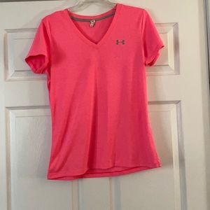 Hot pink Under Armour V-neck t-shirt size small